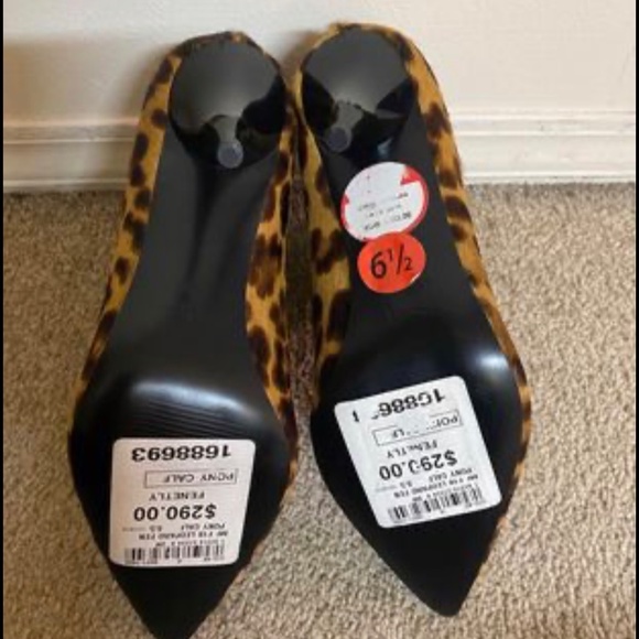 BNWT Marc Fisher pony hair boots - Picture 2 of 3